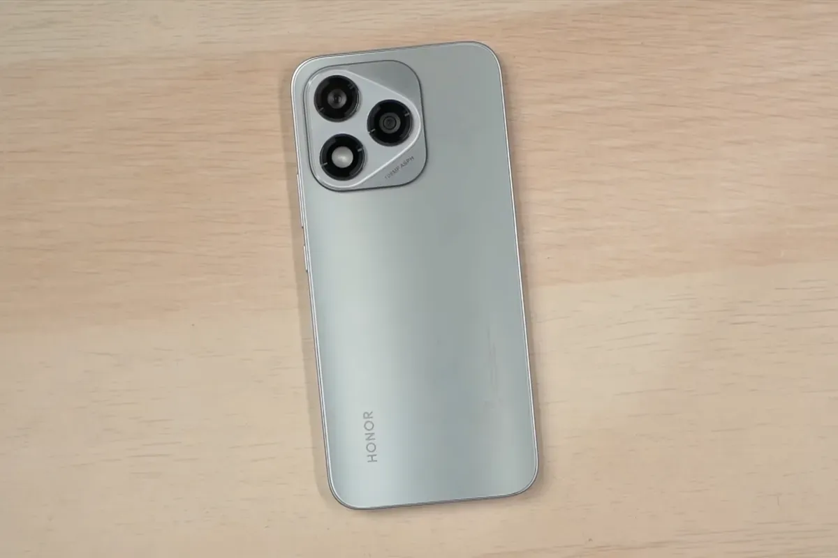 Spesifikasi dan Harga Honor 400 Lite 5G di Indonesia (Sumber: YouTube/Youtuber Cupu)
