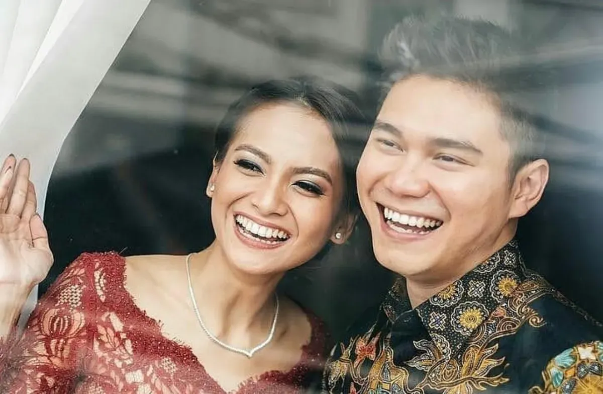 Acha Septriasa dan Vicky Kharisma tengah menjadi sorotan usai dugaan cerai setelah viral postingan co-parenting. (Sumber: Instagram/@pernikahanimpianku)