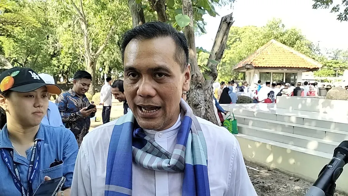 Staf Khusus Gubernur-Wakil Gubernur DKI Jakarta Bidang Komunikasi Publik, Chico Hakim. (Sumber: Poskota/M. Tegar Jihad)