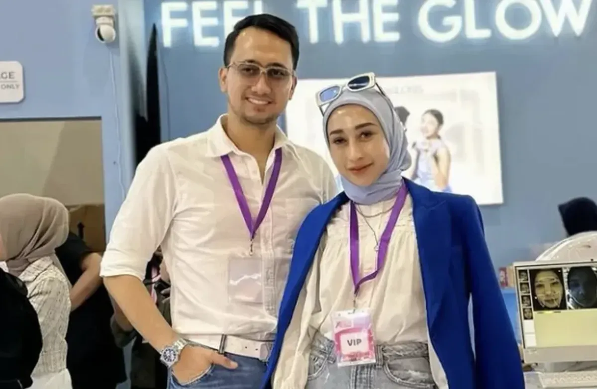 Siapa Attaubah Mufid? Asal Usul Keluarga hingga Viral Isu Kakak Kandung Suami Reza Gladys (Sumber: Instagram/@attaubah.mufid)
