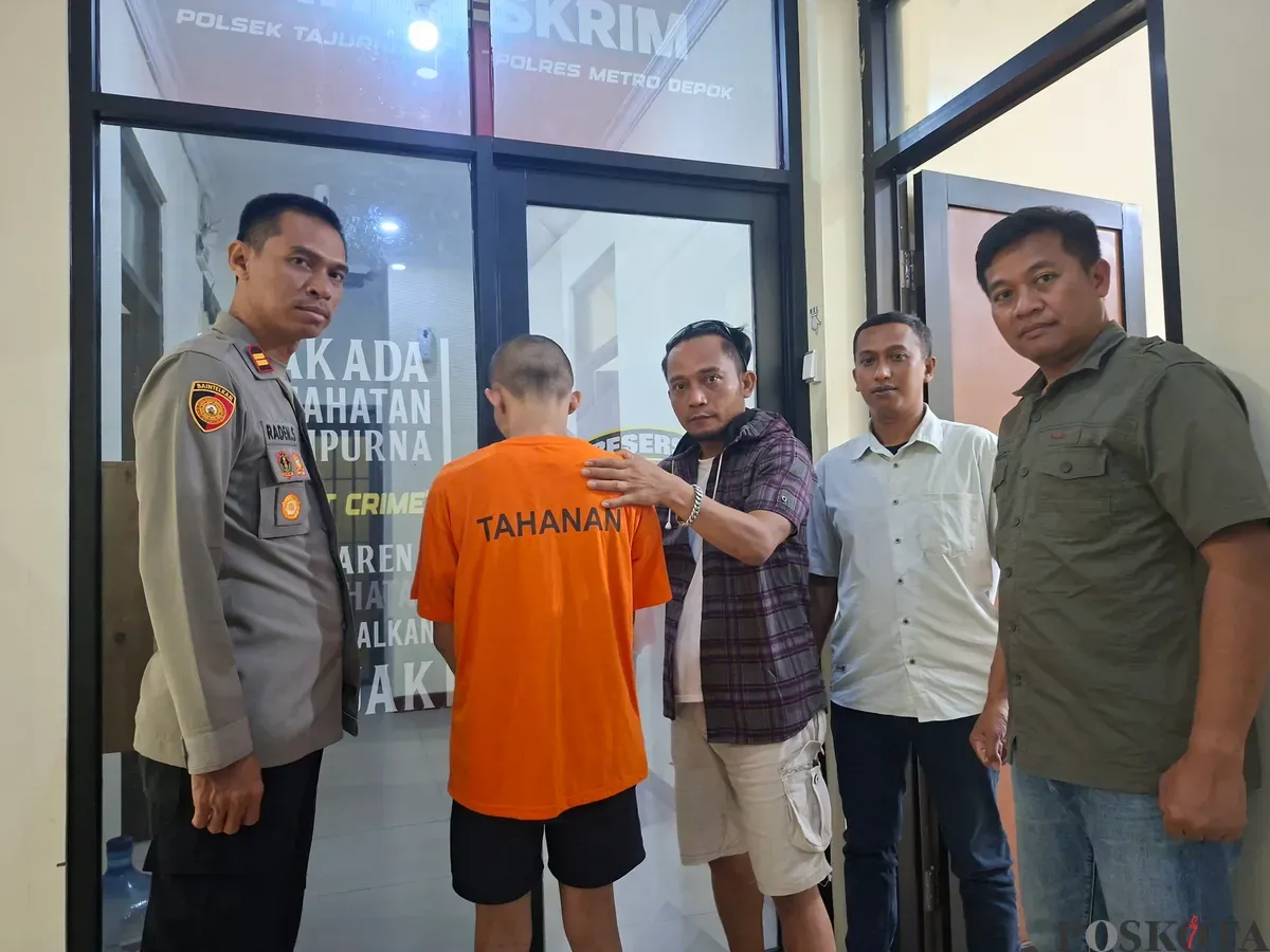 Polisi menjebloskan pelaku pencuri sparepart modus belanja di Bogor ke penjara. (Sumber: Poskota/Angga Pahlevi)