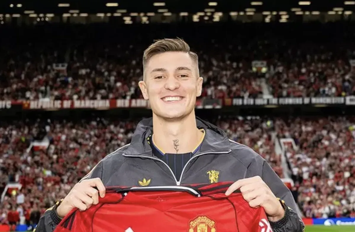 Resmi! Manchester United Dapatkan Benjamin Sesko, Mesin Gol Masa Depan Setan Merah (Sumber: X/Manchester United)