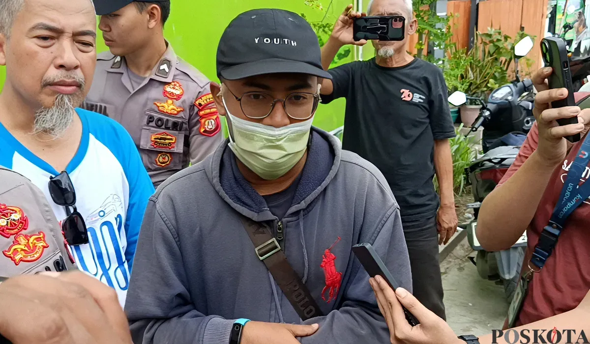 Kepala Sekolah SDIT Ibnul Jazari, Muhammad Unais. (Sumber: POSKOTA | Foto: Nurpini Aulia Rapika)