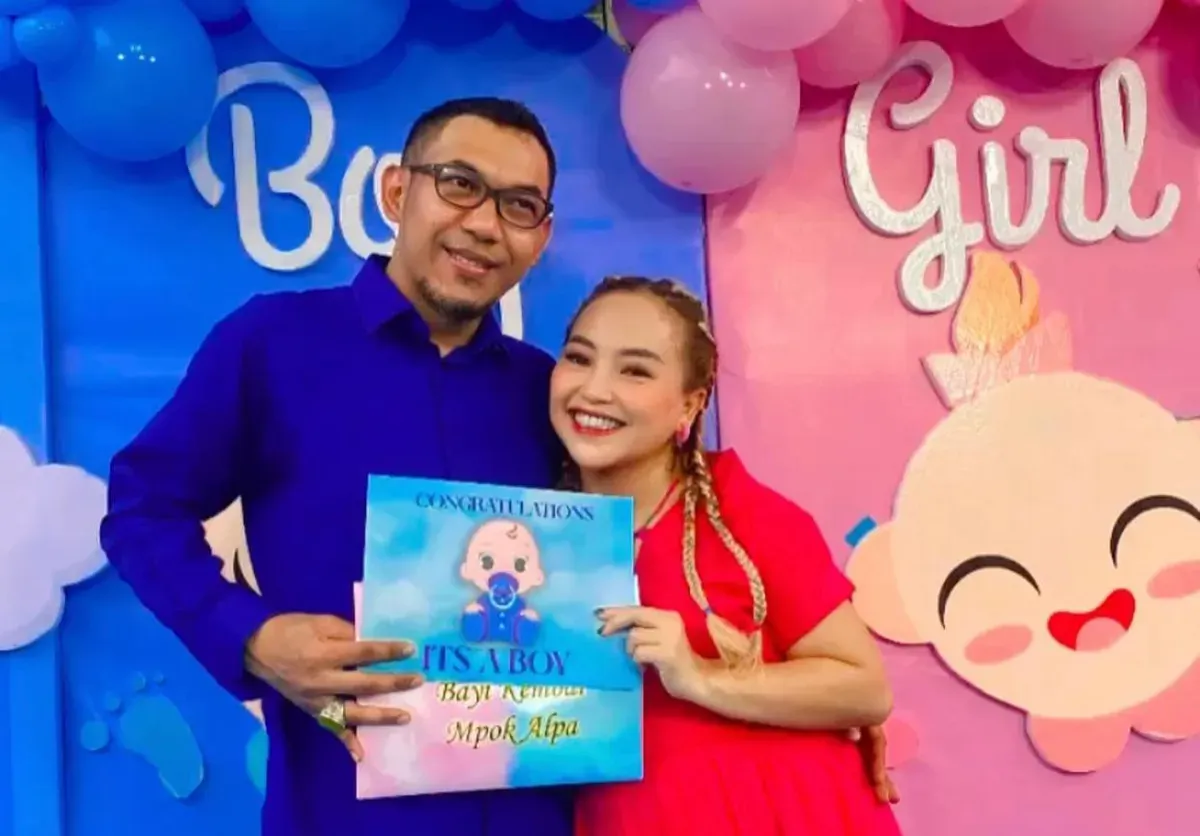 Momen Ajie Darmaji bersama dengan Mpok Alpa alias Nina Carolina yang dikabarkan meninggal dunia. (Sumber: Instagram/@nina_mpokalpa)