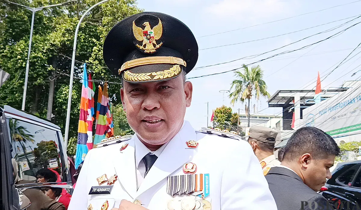 Wali Kota Bekasi, Tri Adhianto. (Sumber: POSKOTA | Foto: Nurpini Aulia Rapika)