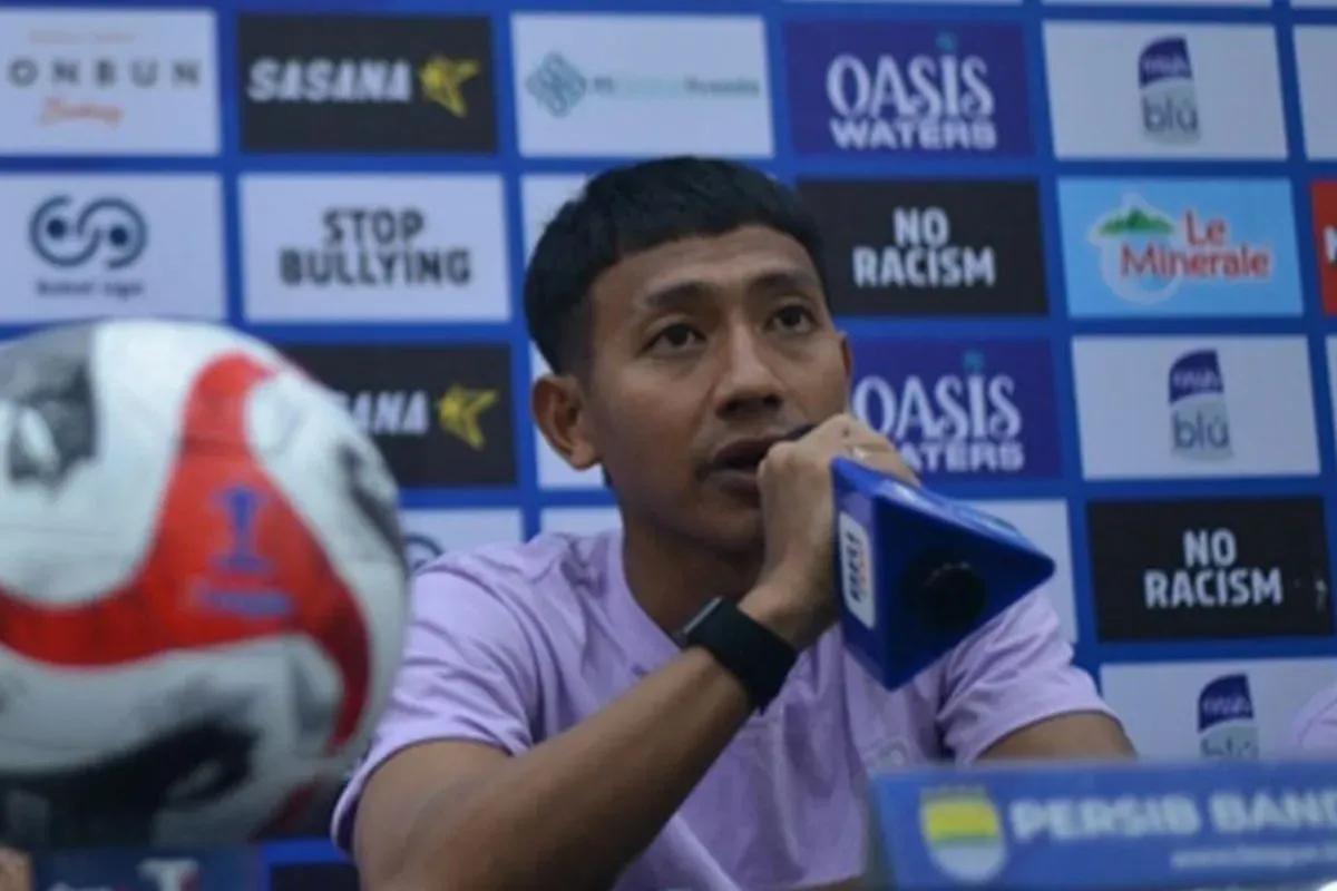 Beckham Putra saat hadir dalam sesi konferensi pers usai laga Persib melawan Persijap. (Sumber: persib.co.id)