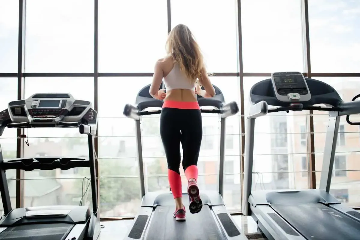 Ilustrasi treadmill. (Sumber: PxHere)