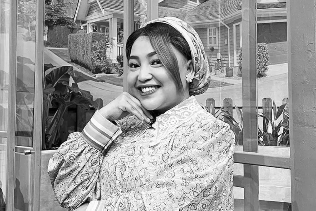 Potret almarhumah Mpok Alpa, komedian yang meninggal dunia akibat kanker. (Sumber: Instagram)