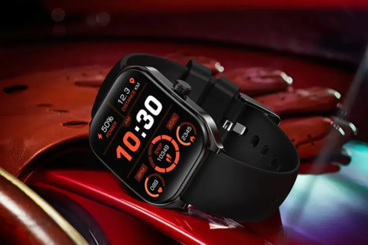 Ilustrasi smartwatch murah cocok untuk pria. (Sumber: Curve)