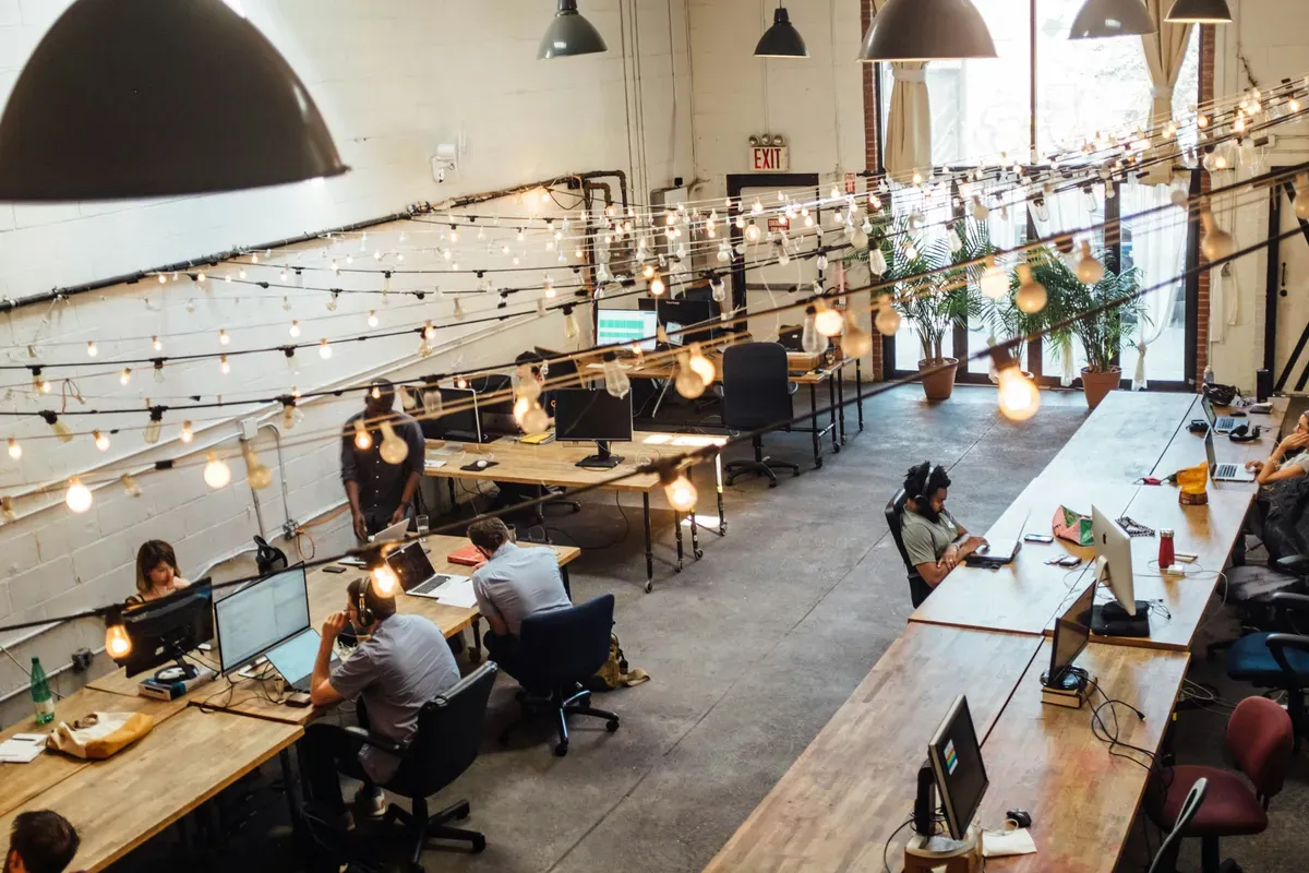 Ilustrasi-Rekomendasi 5 Coworking Space di Daerah Jakarta Barat (Sumber: Unsplash/Shridhar Gupta)