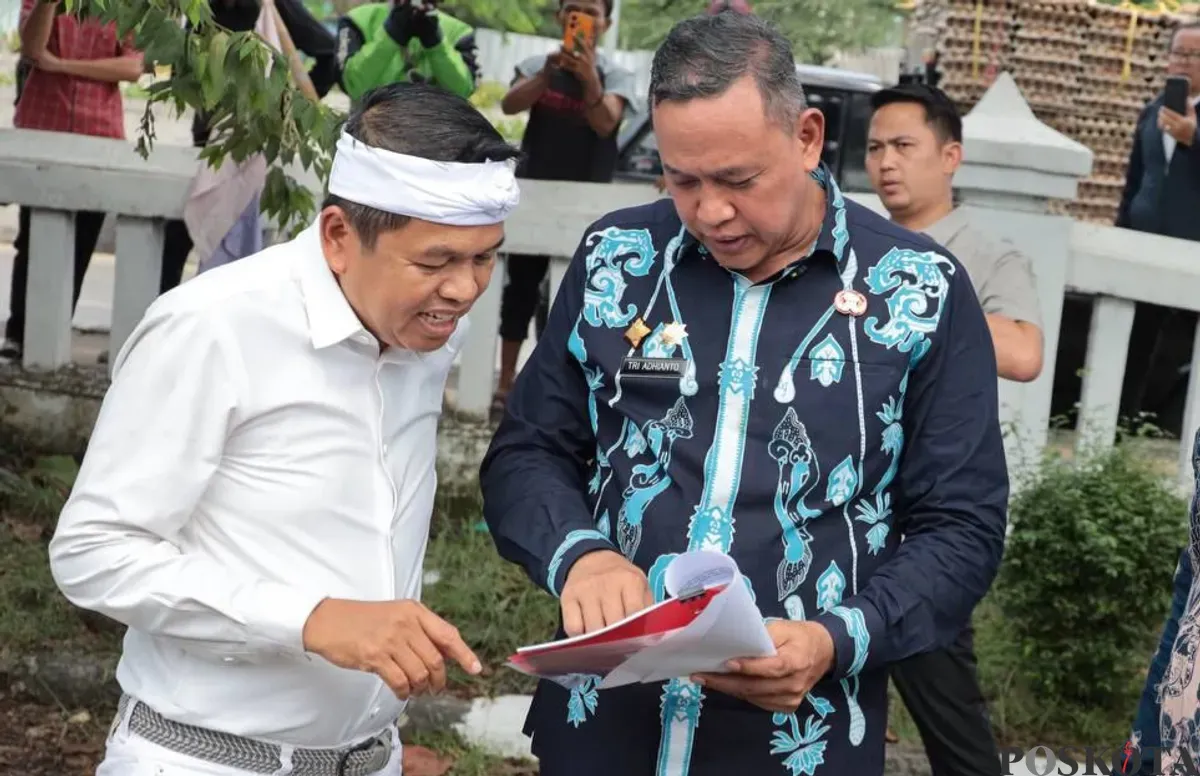Gubernur Jawa Barat, Dedi Mulyadi, dan Wali Kota Bekasi, Tri Adhianto berkomitmen mengatasi kemacetan dengan membangun flyover di kawasan Bulak Kapal dan Bulan-Bulan. (Sumber: Pemkot Bekasi)