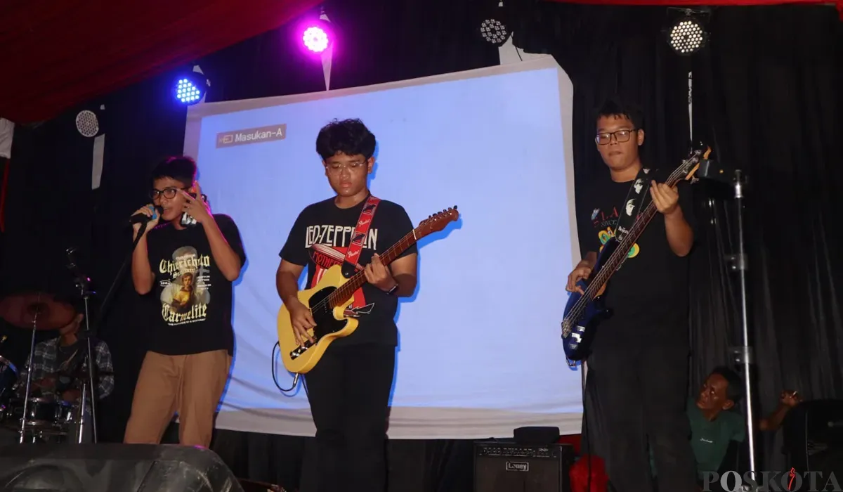 Kegiatan Karang Taruna RW 03 Kelurahan Srengseng, Kecamatan Kembangan, Jakarta Barat, pada Sabtu, 23 Agustus 2025. (Sumber: POSKOTA | Foto: Pandi Ramedhan)