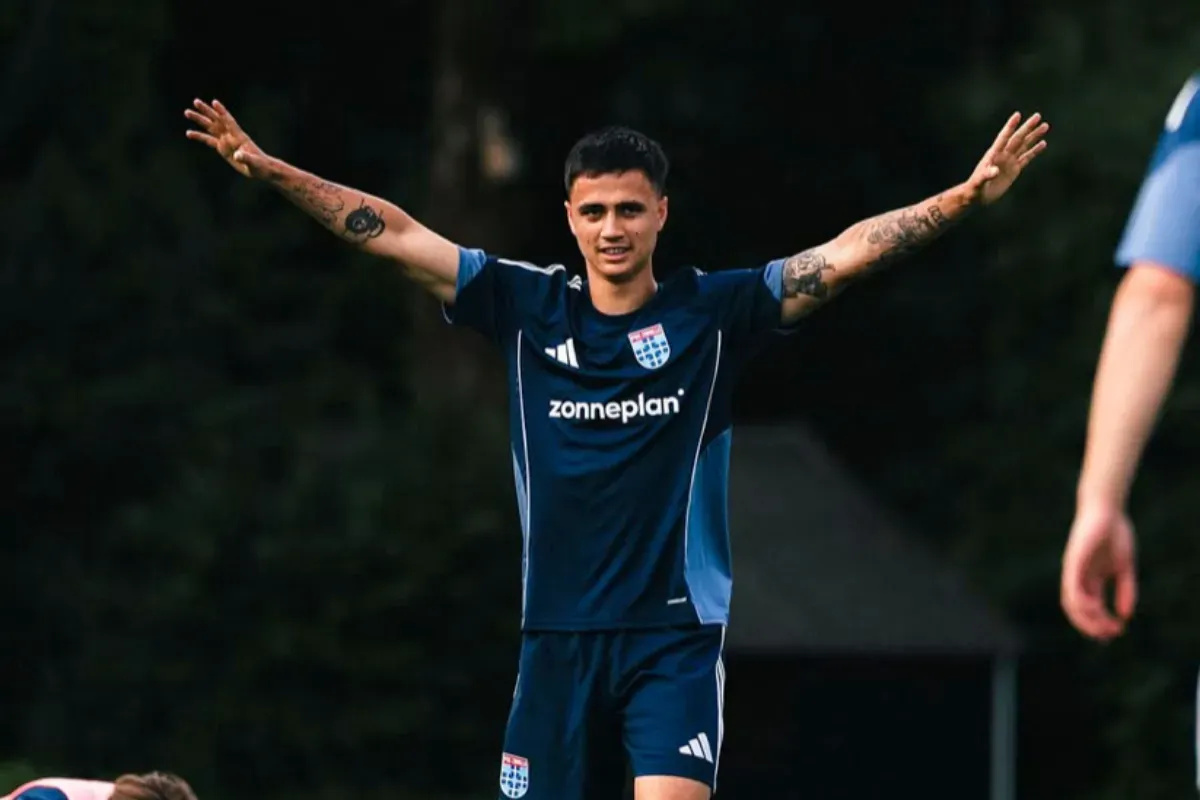 Potret Eliano Reijnders yang dikabarkan resmi bergabung dengan Persib Bandung. (Sumber: Instagram/@eliano.r)
