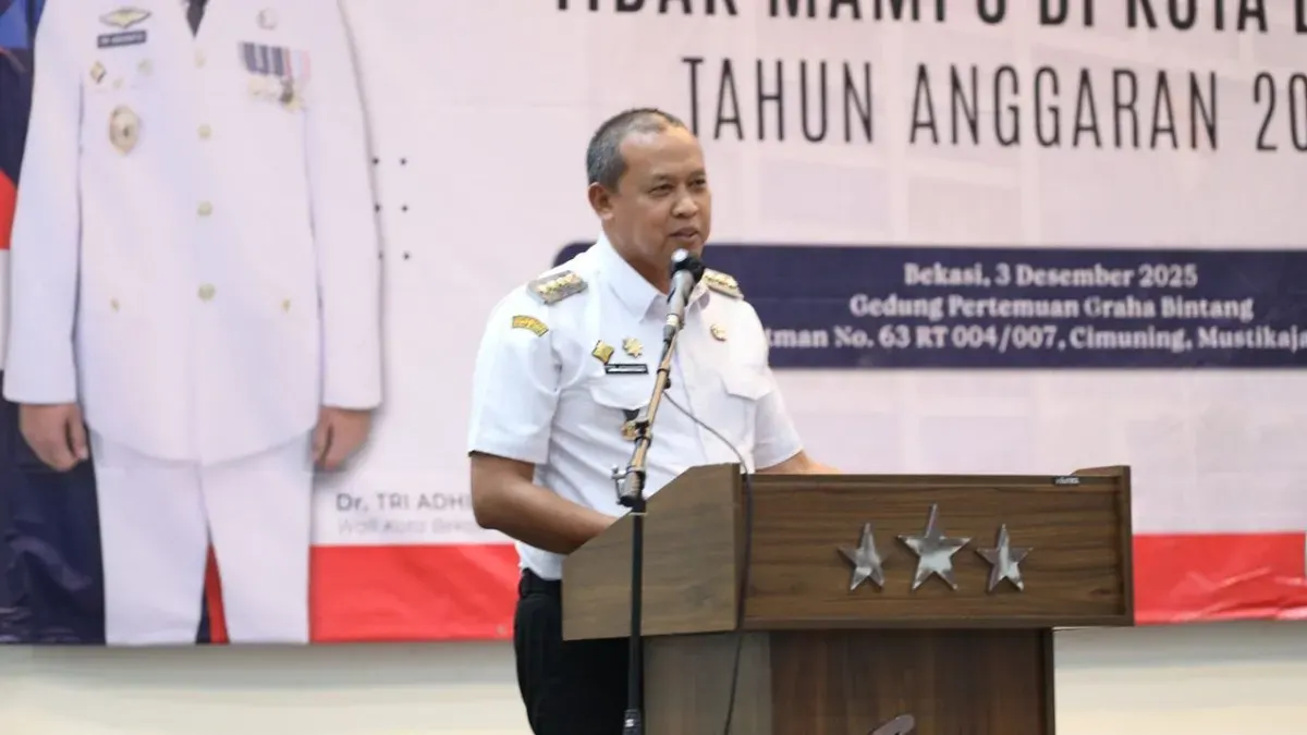 Wali Kota Bekasi, Tri Adhianto berangkat ke daerah terdampak banjir bandang di Aceh dan Sumatera hari ini, Jumat, 5 Desember 2025. (Sumber: Dok. Pemkot Bekasi)