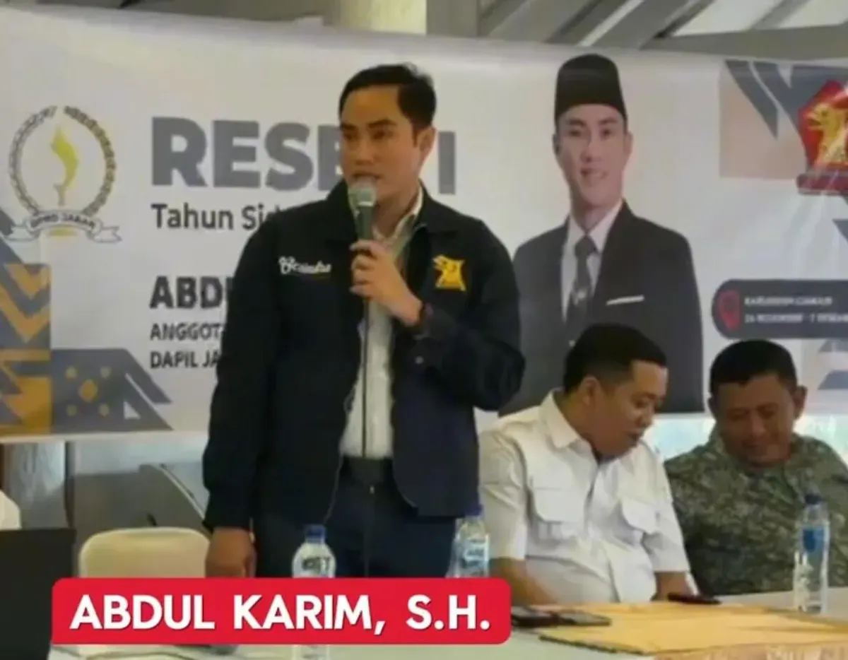ASPIRASI: Anggota DPRD Jabar, Abdul Karim, saat menggelar reses tahun 2025 dengan menyerap aspirasi dari seluruh Ketua APDESI se Kabupaten Canjur di Meeting Room D’Ratna Resort, Desa Cijedil, Kecamatan Cugenang, Kabupaten Cianjur. (Sumber: Istimewa)
