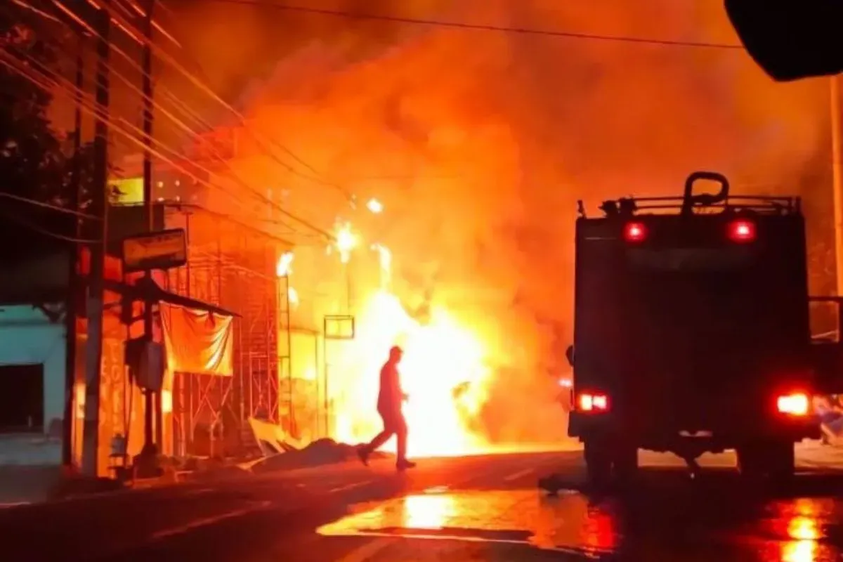 Ilustrasi kebakaran. (Sumber: Pinterest)