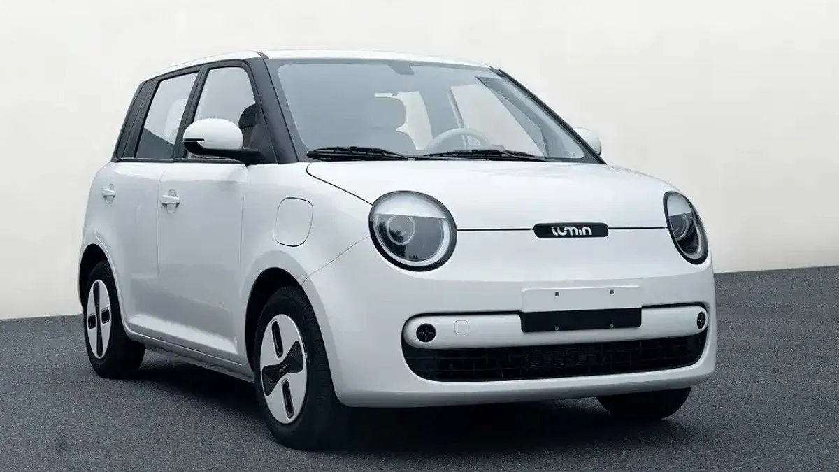 Changan Lumin versi empat pintu. (Sumber: Dok Autohome)