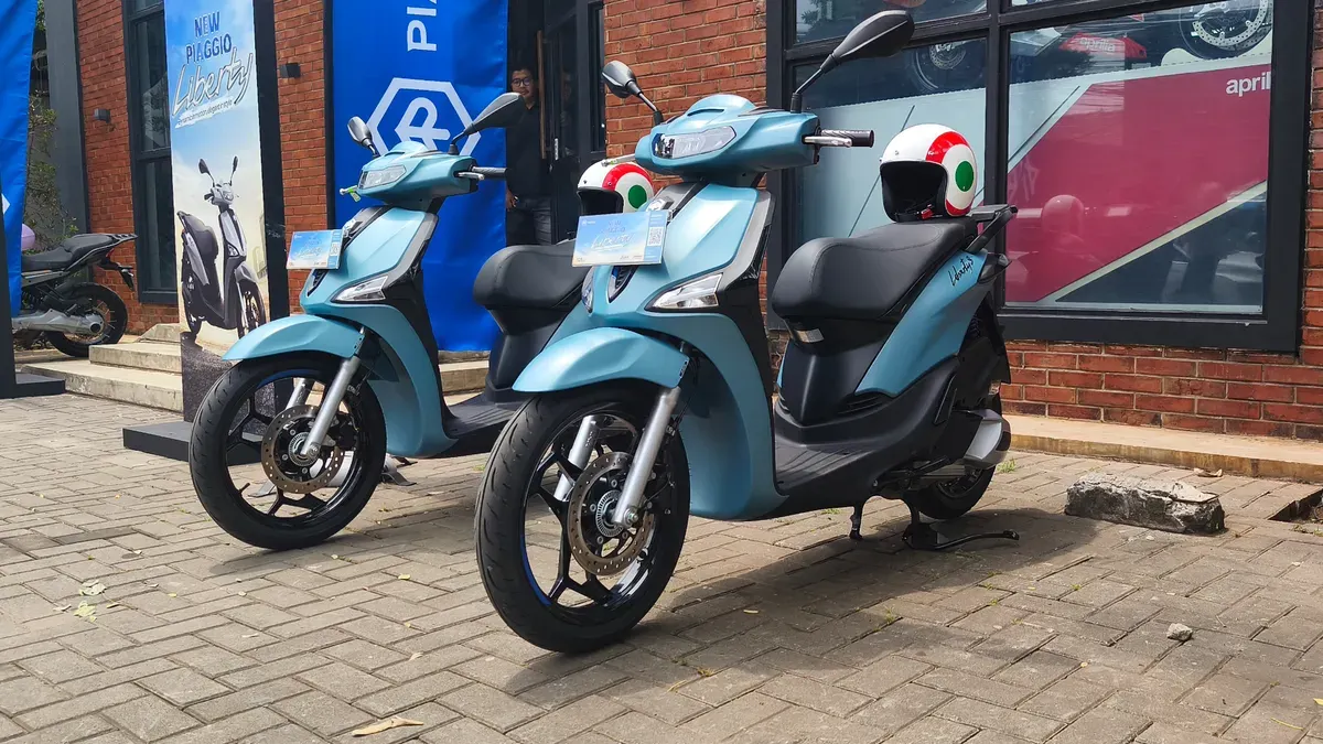 Piaggio Liberty S kini memakai mesin 125 cc. (Sumber: Poskota/Erwan Hartawan)