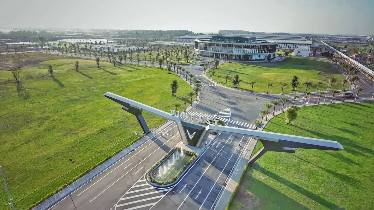 Ilustrasi Main Gate Factory VinFast di Vietnam. (Sumber: VinFast)