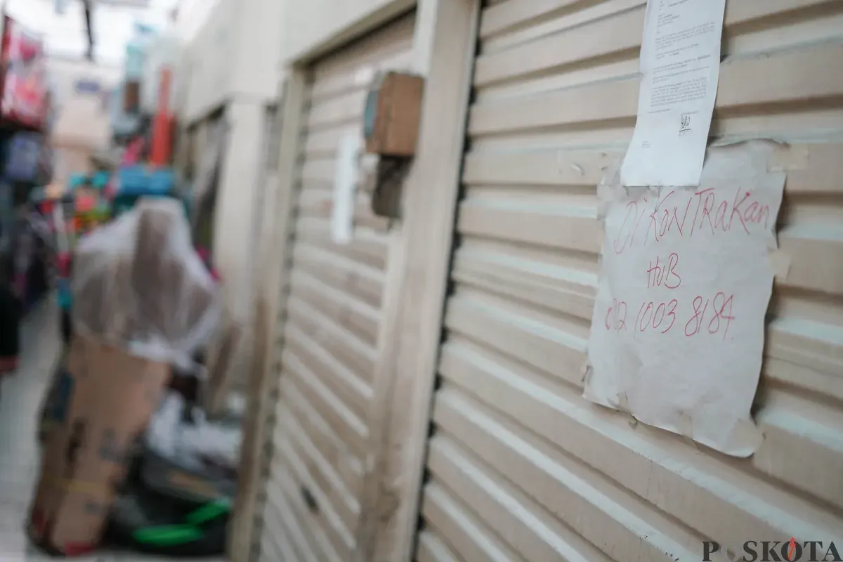 Suasana sepi Pasar Gondangdia, Menteng, Jakarta, Senin, 15 Desember 2025. (Sumber: Poskota/Bilal Nugraha Ginanjar)