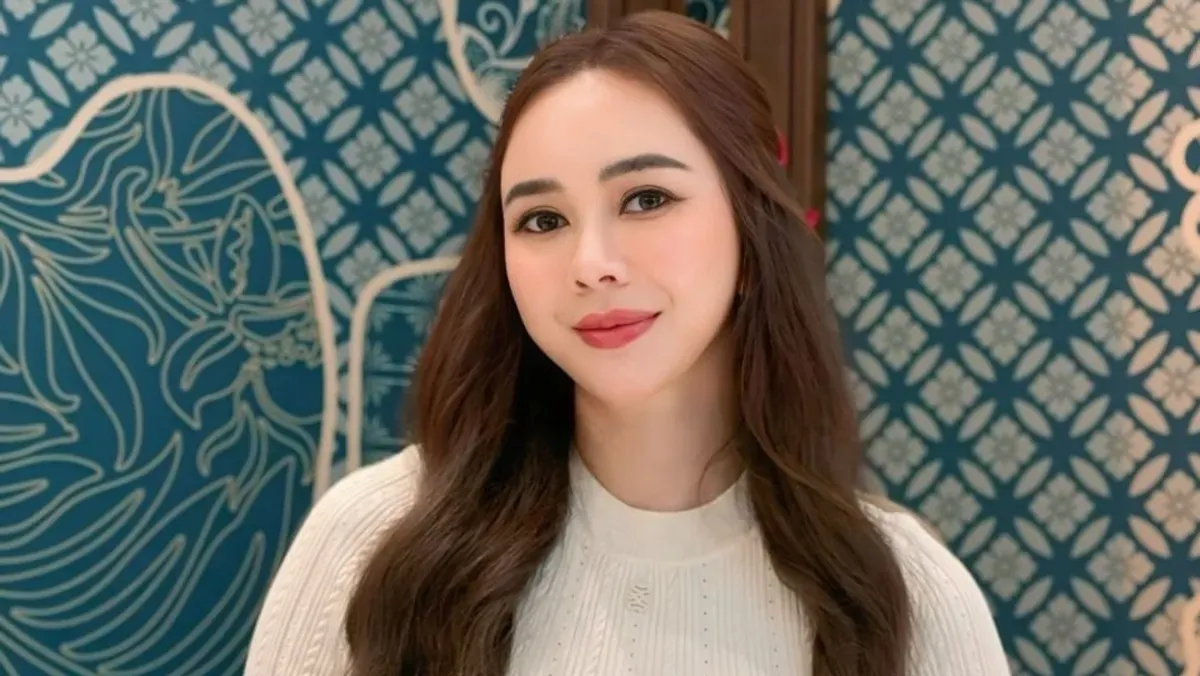 Profil Aura Kasih yang diduga sebagai artis AK selingkuhan Ridwan Kamil. (Sumber: Instagram/@aurakasih)