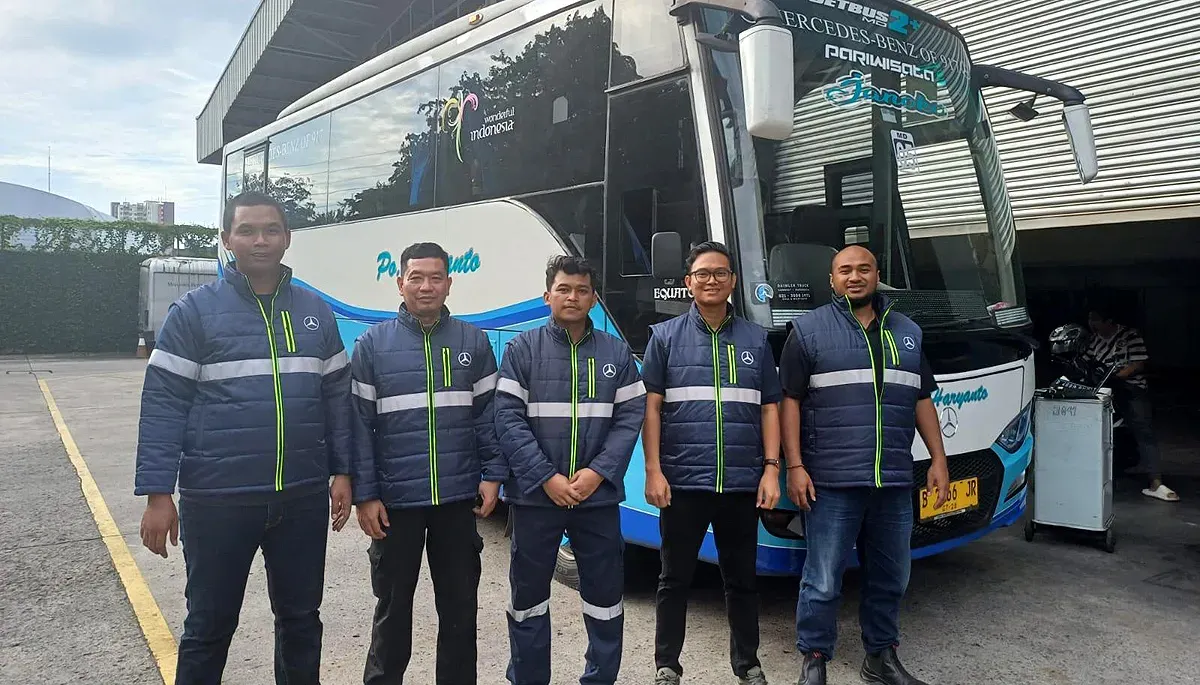 DCVI menghadirkan Mercedes-Benz Bus Year-End Rescue 2025. (Sumber: Dok. DCVI)