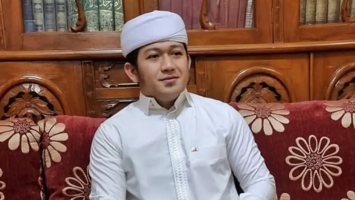 Ustadz Zaky Mubarok pernah terseret sejumlah kontroversi yang viral di media sosial. (Sumber: Instagram/@zakymubarok.almadinah)