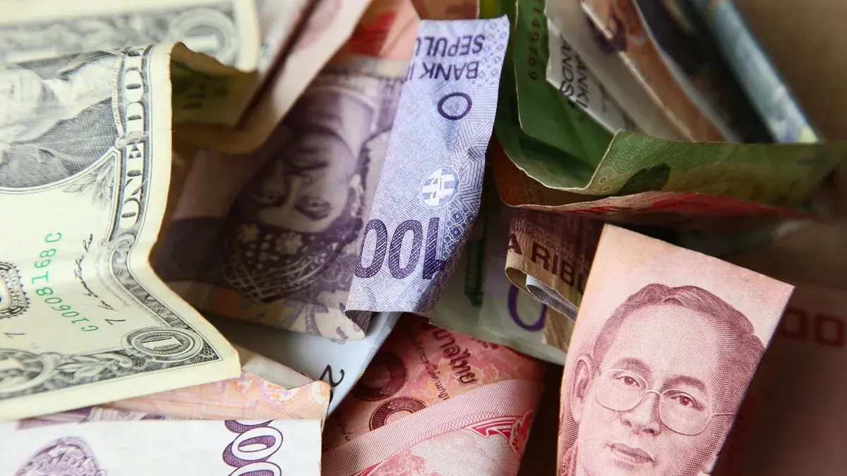 Ilustrasi UMP Jakarta. (Sumber: freepik)