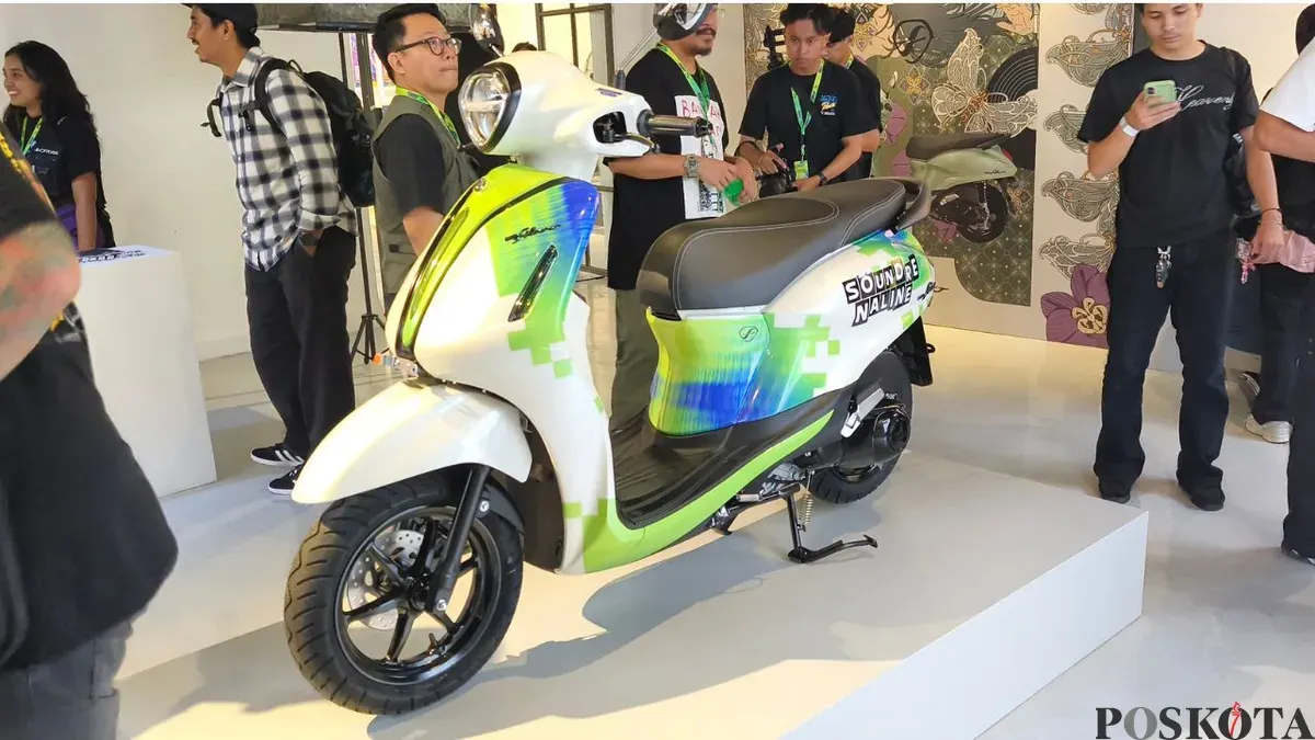 Ilustrasi penjualan motor tetap tumbuh ditengah lesunya penjualan mobil. (Sumber: Poskota/ Erwan Hartawan)