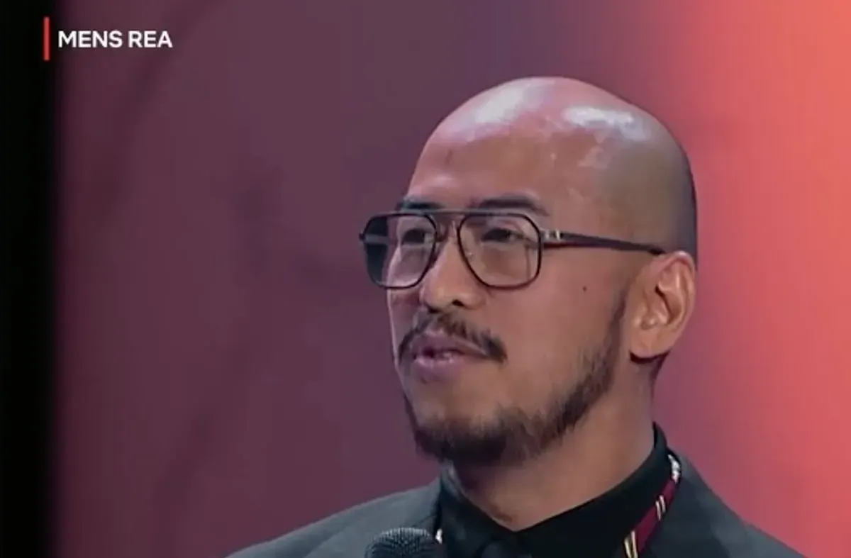 Stand Up Comedy Mens Rea karya Pandji Pragiwaksono resmi tayang di Netflix tanpa sensor (Sumber: Instagram/@netflixid)