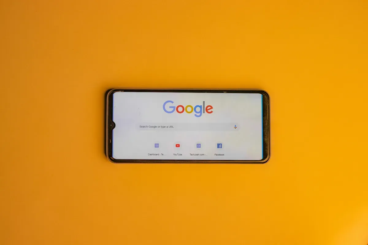 Cara hentikan Google rekam jejak digital. (Sumber: Pexels/Shantanu Kumar)