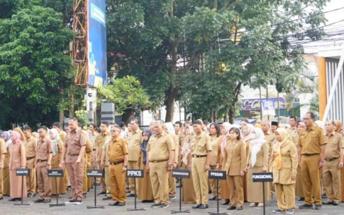 
Informasi lengkap mengenai besaran gaji pensiunan PNS bulan Maret 2025 berdasarkan PP Nomor 8 Tahun 2024 untuk semua golongan. Cek sekarang! (Sumber: X/@dinsosjabar)