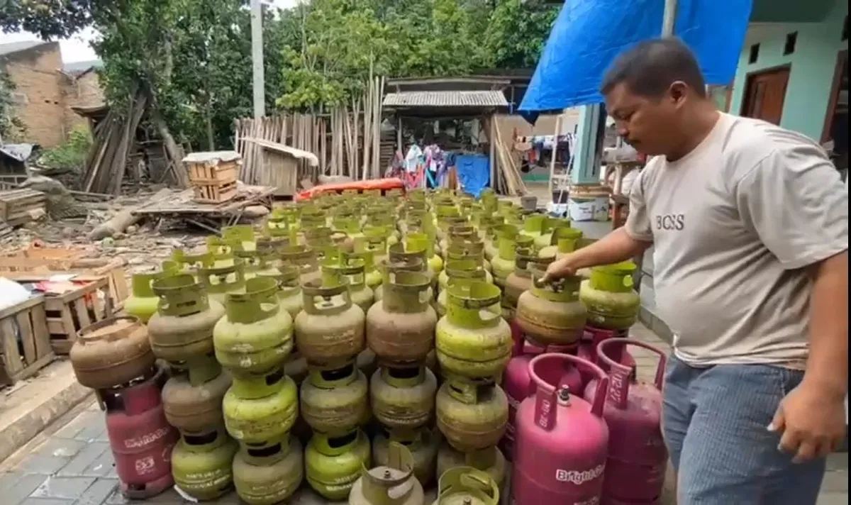 Prabowo Subianto beri instruksi pengecer bisa menjual gas LPG 3 kg kembali.(Sumber: Dok. Warga)