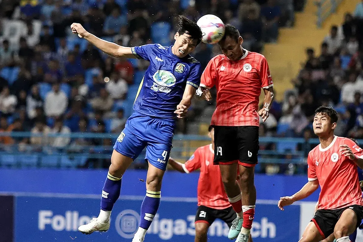 Pertandingan perdana 6 besar Liga Nusantara di Grup Y antara Persiba Balikpapan vs Sumut United FC disaksikan ribuan penonton. (Sumber: Instagram @persibabpp)