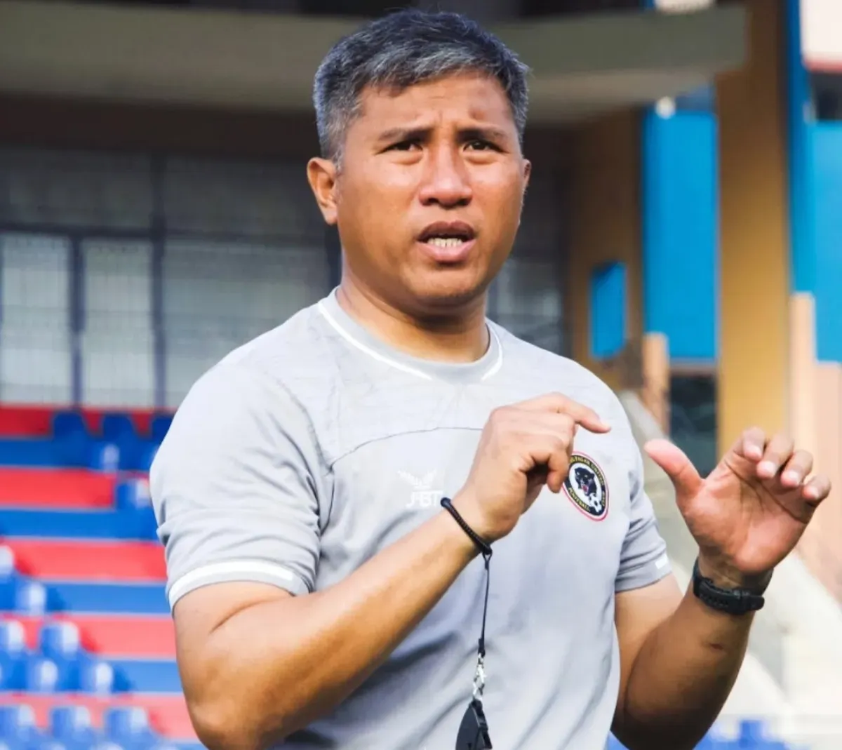 Mantan pemain Arema FC, Noh Alam Shah saat ini menjadi pelatih klub Singapura, Tanjong Pagar United FC. (Foto: Instagram/@tanjongpagarunitedfc)