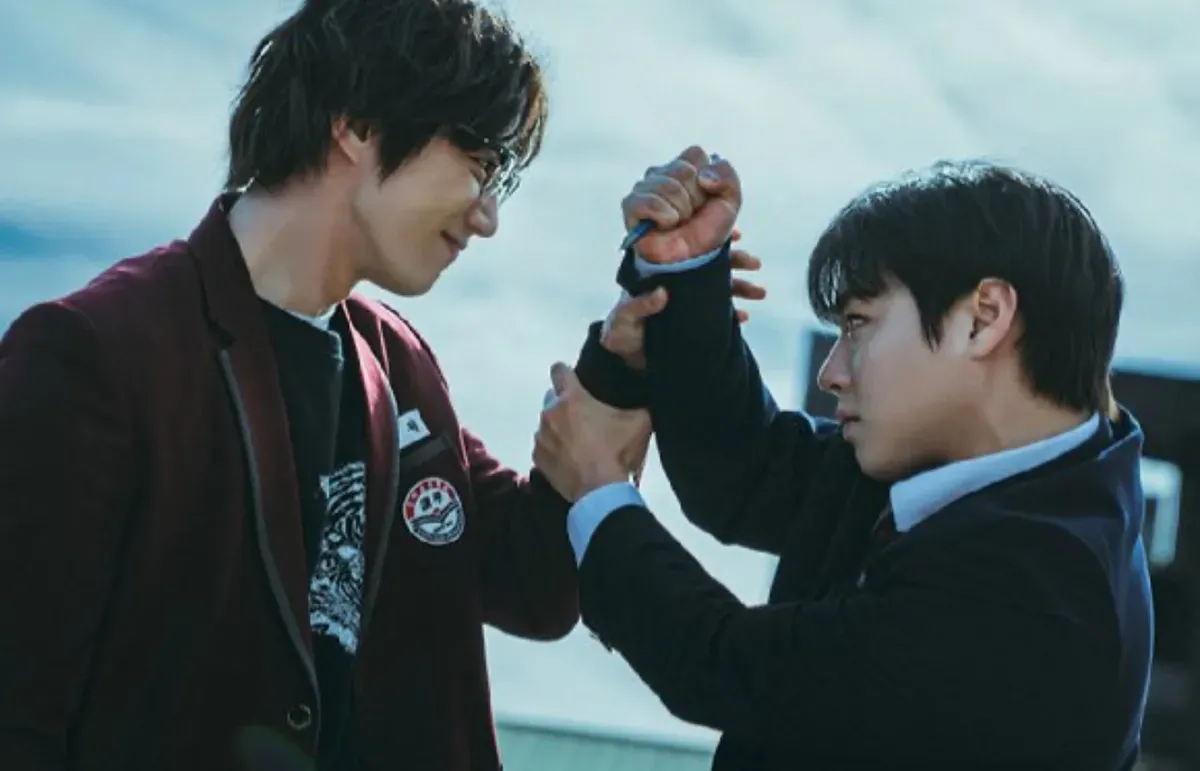 Drama Weak Hero Class 2 telah merilis trailer perdananya, berikut ini sinopsisnya. (Sumber: X/@kdrama_menfess)