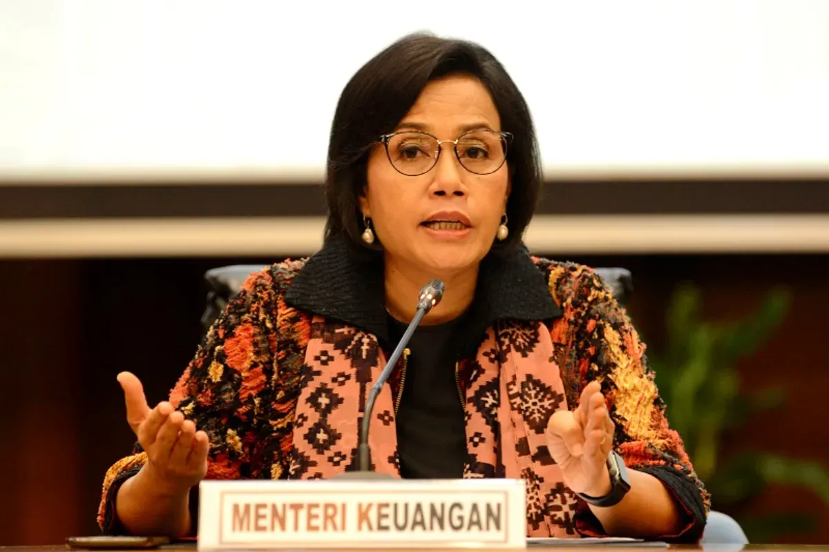 Potret Menteri Keuangan, Sri Mulyani yang memberikan sinyal terkait gaji ke-13 dan THR untuk ASN. (Sumber: Ajaib)