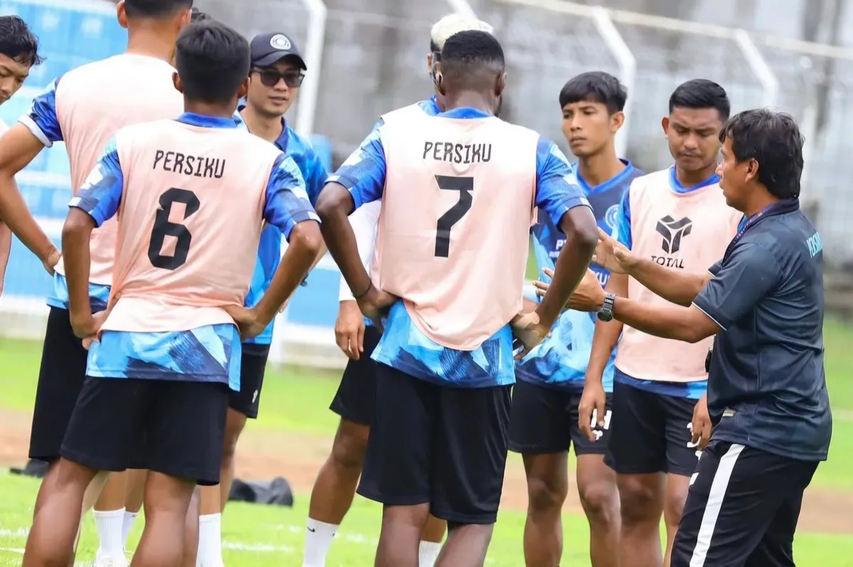 Pelatih baru Persiku Kudus optimis raih hasil positif kontra Persibo Bojonegoro di playoff Pegadaian Liga 2. (Sumber: Tangkapan layar/Instagram @persiku_kudus)