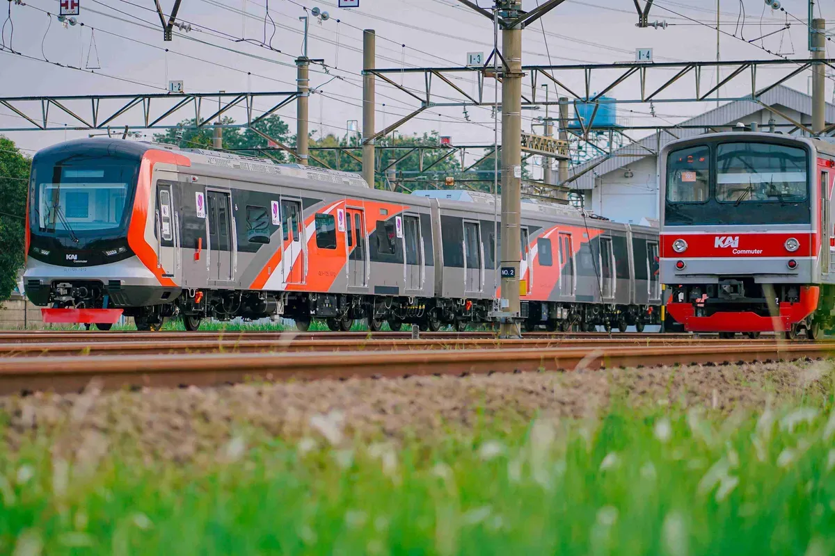 Rangkaian KRL baru dari China sudah berada di Indonesia, simak perbedaannya dengan yang lama. (Sumber: Dok. KAI Commuter)