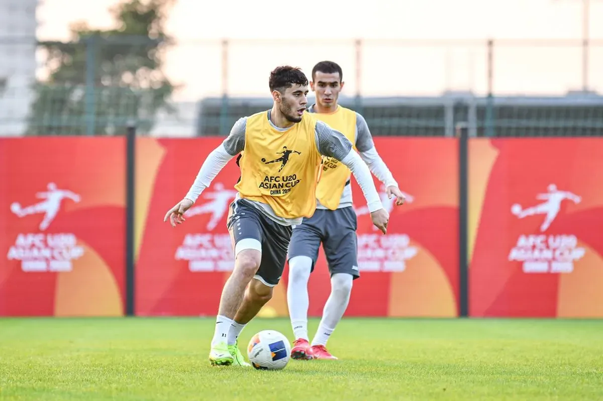 Timnas Uzbekistan U20 saat sesi latihan jelang Piala Asia U20 2025 (Sumber: IG: @uzbekistanfa)