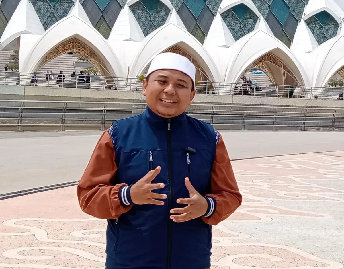 Ustadz Baba Feylian, Alumni Al Azhar Mesir (Sumber: Yugi Prasetyo/Poskota)