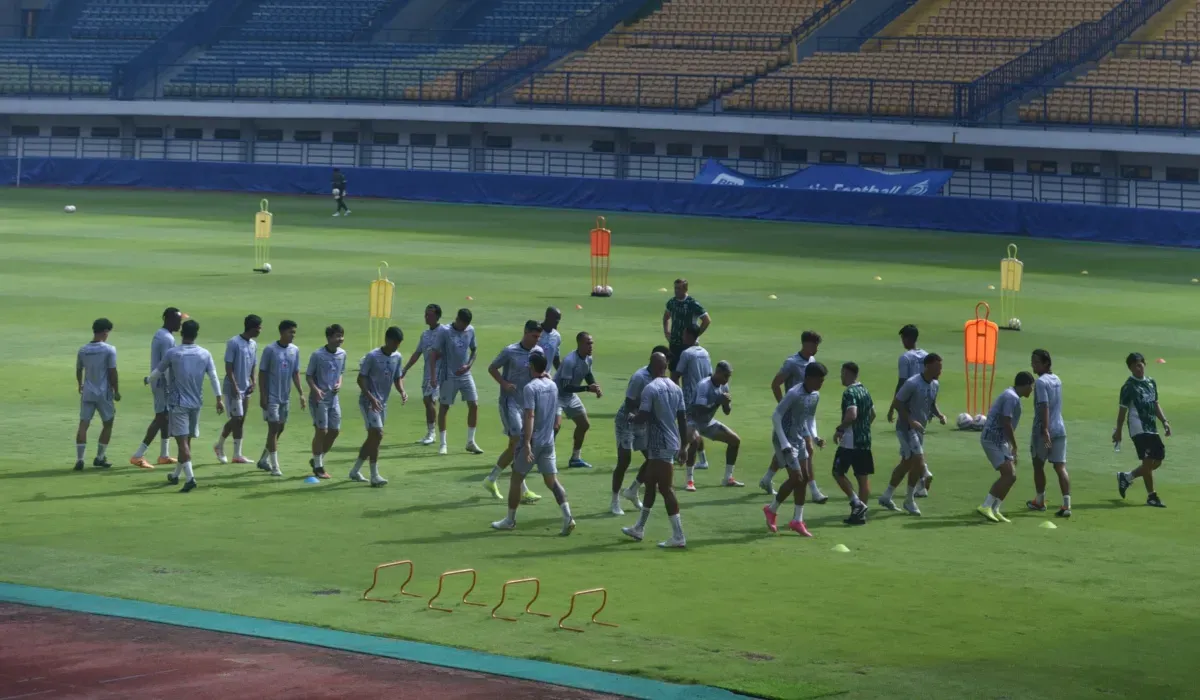 Skuad Persib tengah bersiap jelang lawan Persija di pekan 23 Liga 1 2024-25. (Foto: persib.co.id)