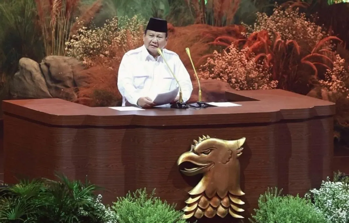 Presiden yang juga Ketum Gerindra Prabowo Subianto berpidato pada puncak acara HUT ke-17 Gerindra di Sentul International Convention Center (SICC) Sentul, Bogor pada Sabtu, 15 Februari 2025. (Sumber: Instagram Prabowo)