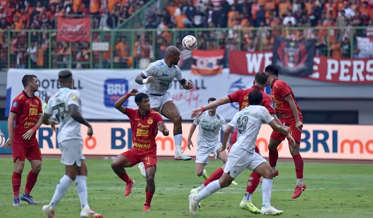 Pertandingan Persija vs Persib berakhir imbang. (Sumber: persib.co.id)