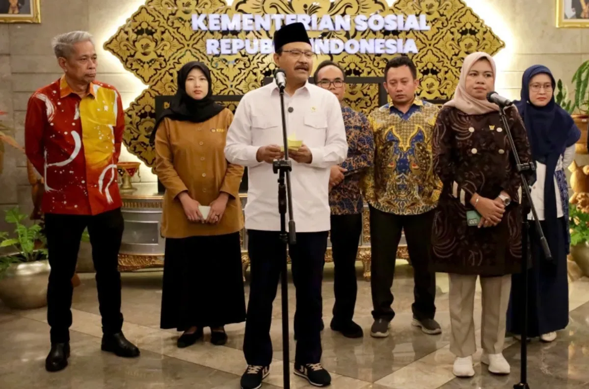 Menteri Sosial Syaiful Yusuf memastikan bahwa pencairan bantuan sosial Triwulan pertama tahun 2025 akan rampung sebelum Ramadan mendatang. (Sumber: Dok Kementrian Sosial)