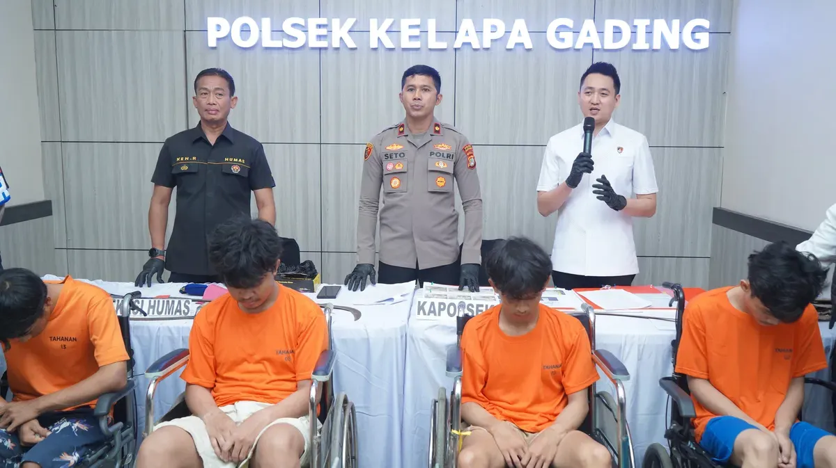 Polsek Kelapa Gading menangkap komplotan begal sadis yang beroperasi di kawasan Pegangsaan dua Kecamatan, Kelapa Gading, Jakarta Utara. (Sumber: Dok. Polsek Kelapa Gading)