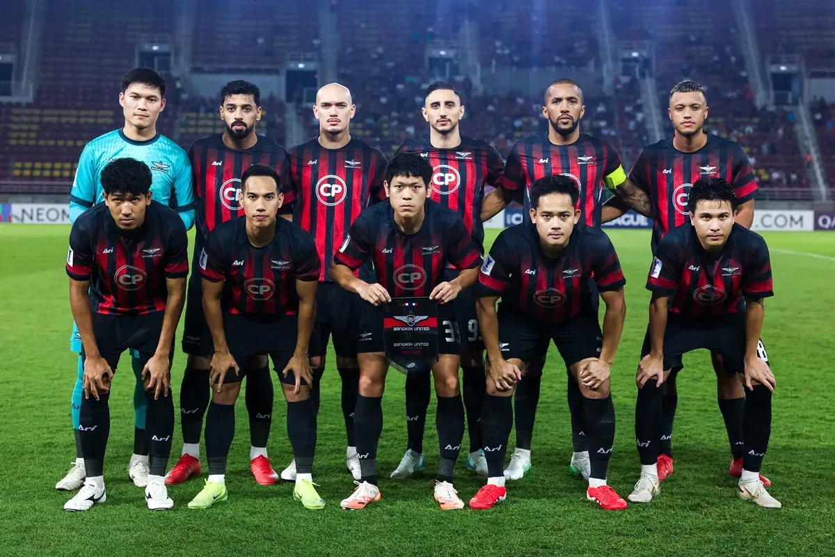 Starting XI Bangkok United saat hadapi Sydney FC di leg kedua 16 besar ACL 2. (Sumber: Instagram @true_bangkok_united)