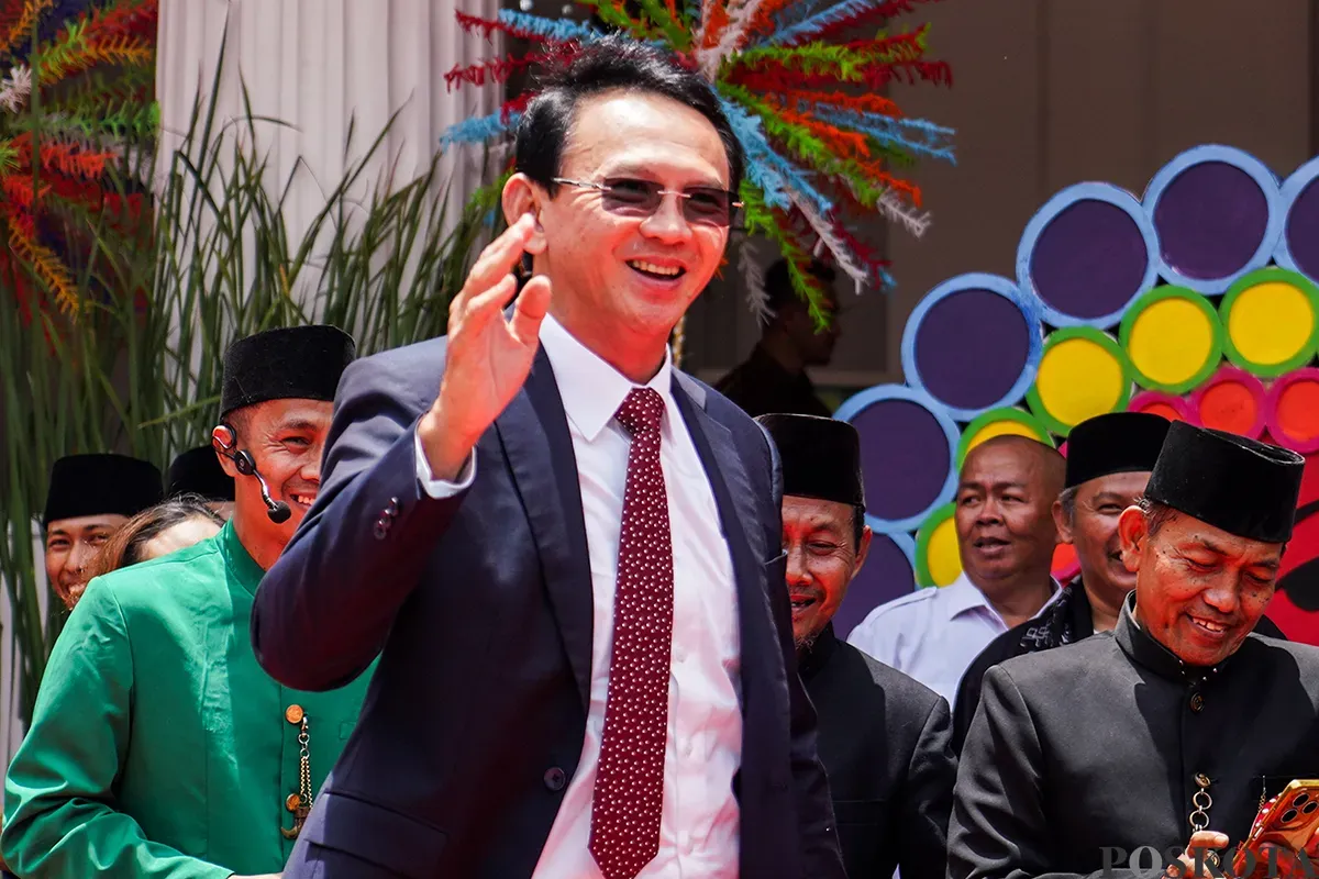 Basuki Tjahaja Purnama alias Ahok diperiksa Kejaksaan Agung (Kejagung) hari ini, Kamis, 13 Maret 2025. (Sumber: Poskota/Bilal Nugraha Ginanjar)