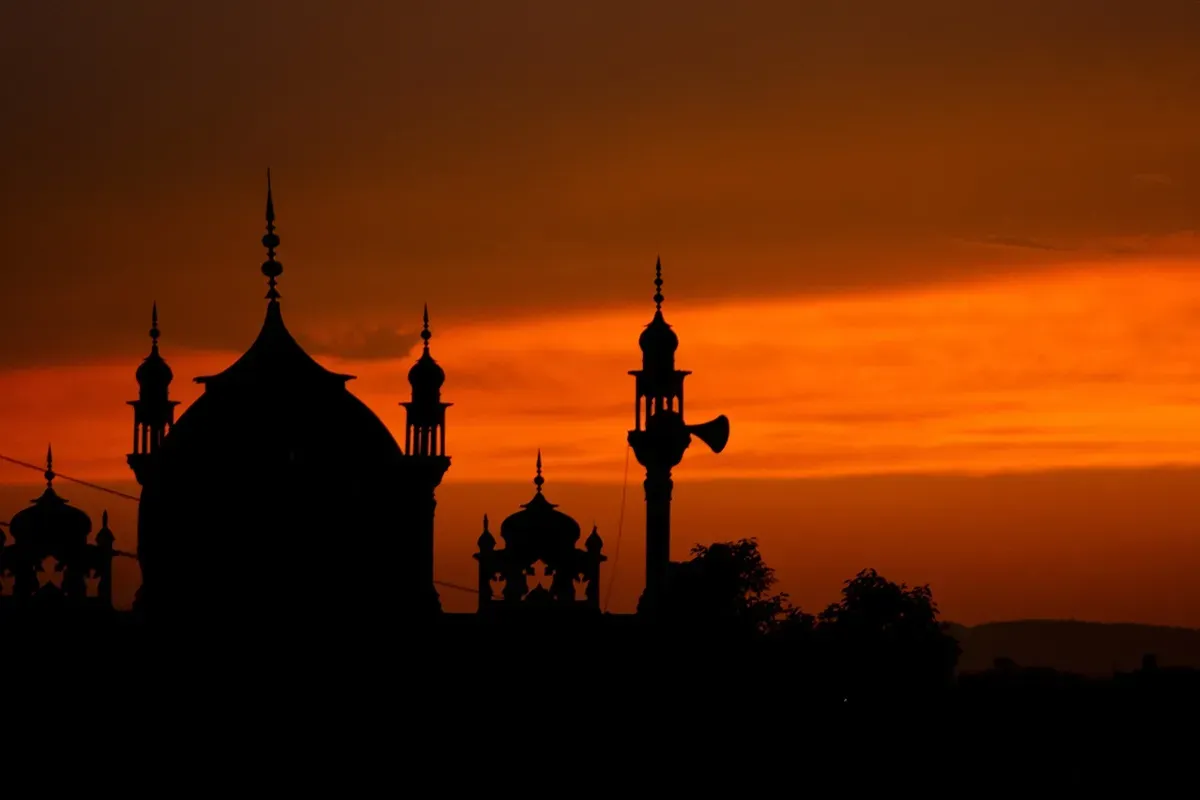 Jadwal sidang isbat Kemenag penentuan 1 Ramadan 1446 H. (Sumber: Pexels/Akphotos1021)