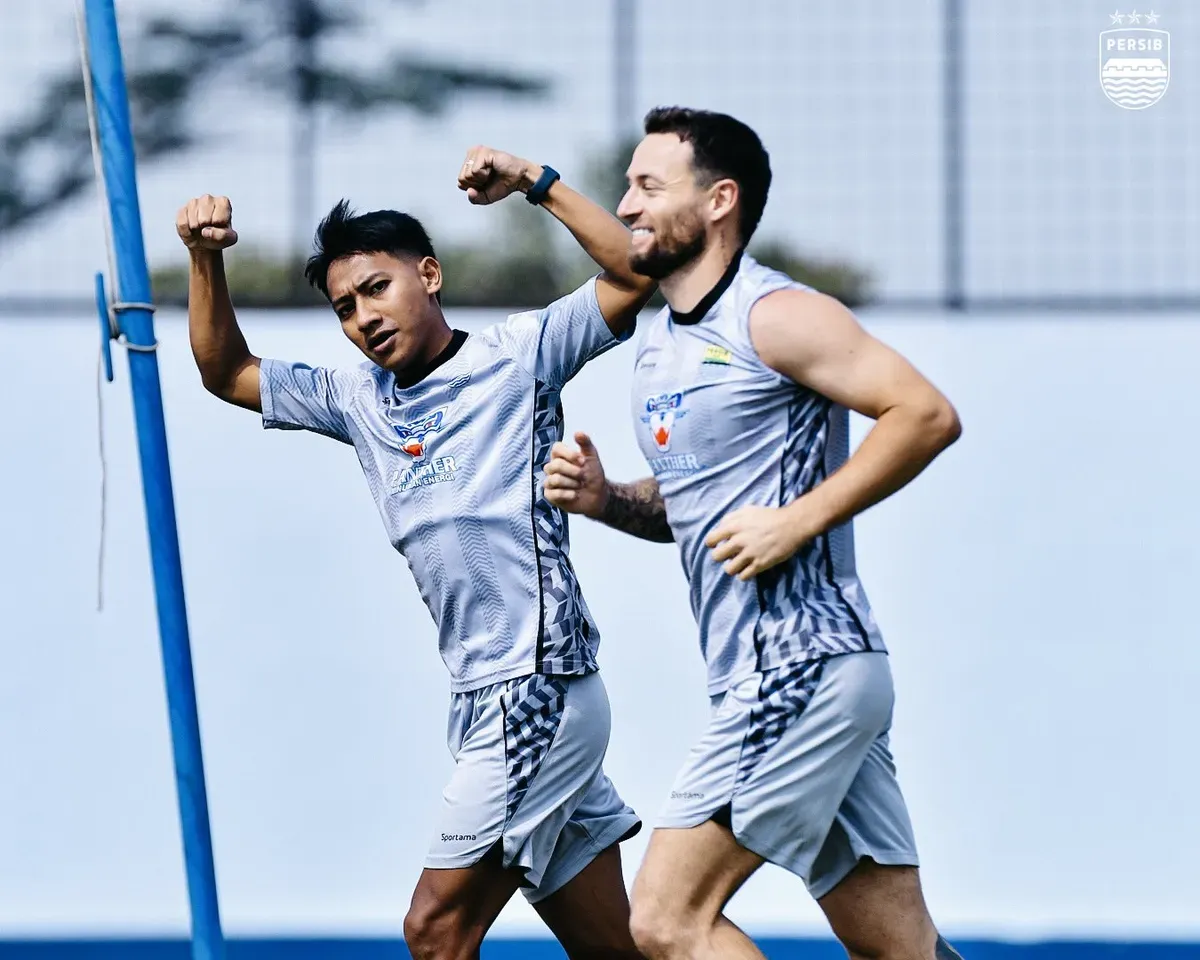 Tanggapan Marc klok mengenai sanksi yang diberikan kepada Beckham Putra akibat selebrasinya. (Sumber: X/ Persib Bandung)